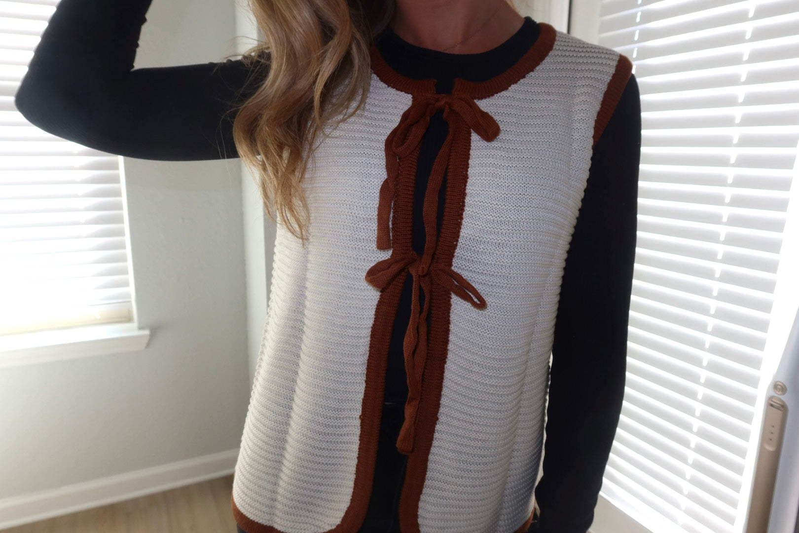 Coffee Cream Contrast Sweater Vest