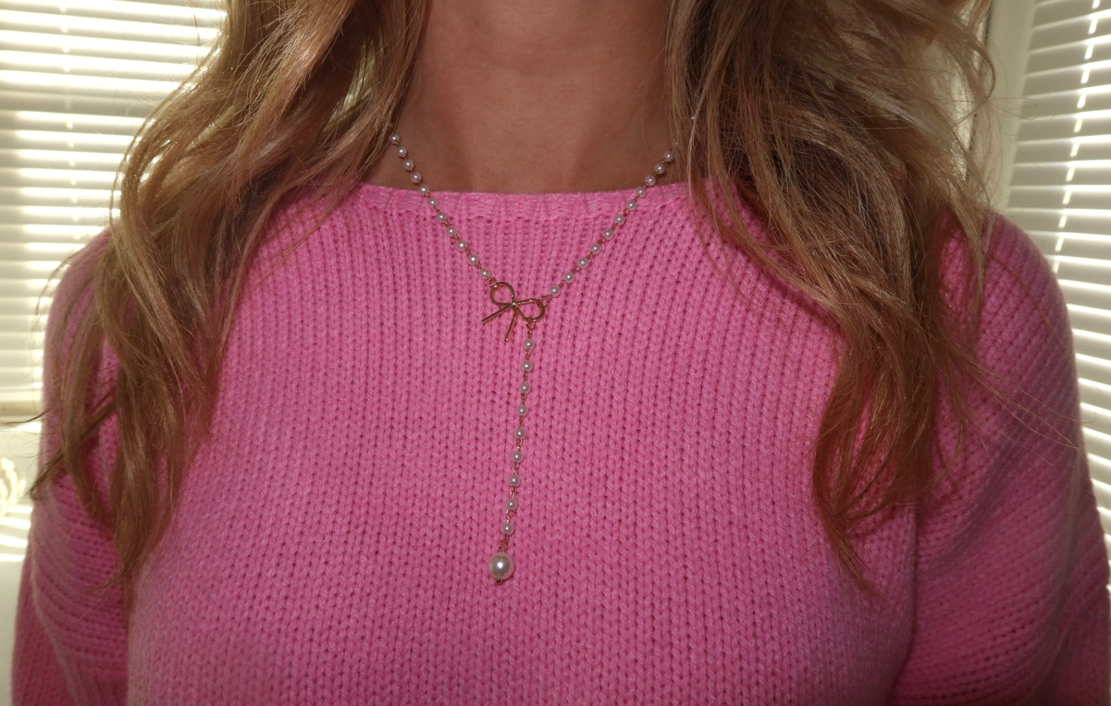 Pearl Chaining Necklace